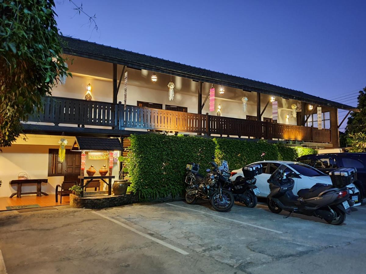 Nan Lanna Hotel Exterior photo