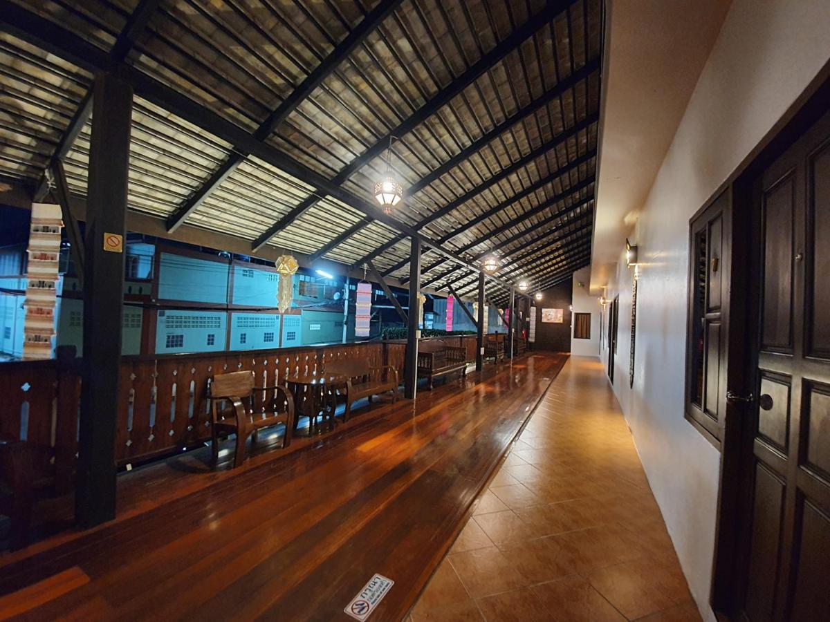 Nan Lanna Hotel Exterior photo